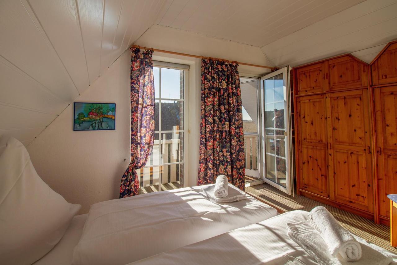Ferienhaus Moritz Greetsiel Bagian luar foto